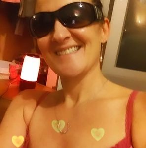 Meet your Posher, Robyn